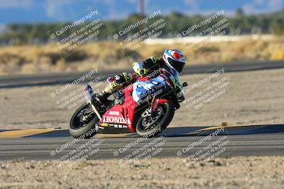 media/Dec-07-2024-CVMA (Sat) [[21c5f1ef85]]/Race 11-Amateur Supersport Open/